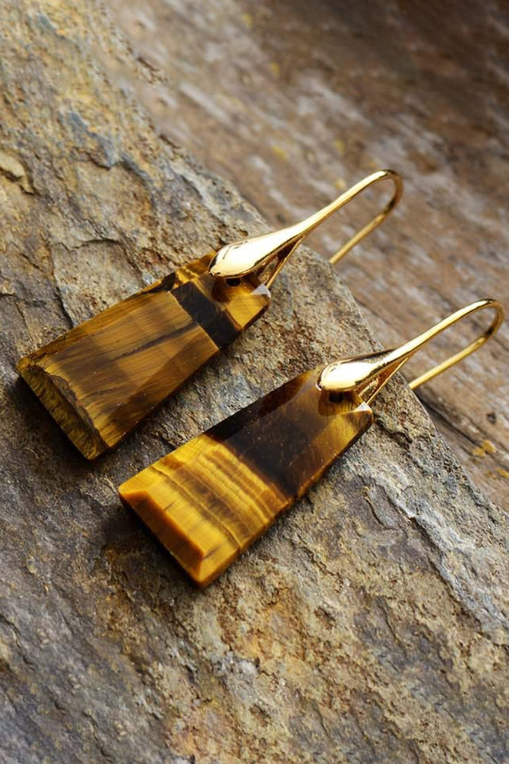 Handmade Geometrical Shape Natural Stone Dangle Earrings - consueloalondra
