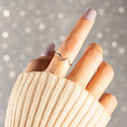 Wave Shape Ring 925 Sterling Silver Inlaid Zircon