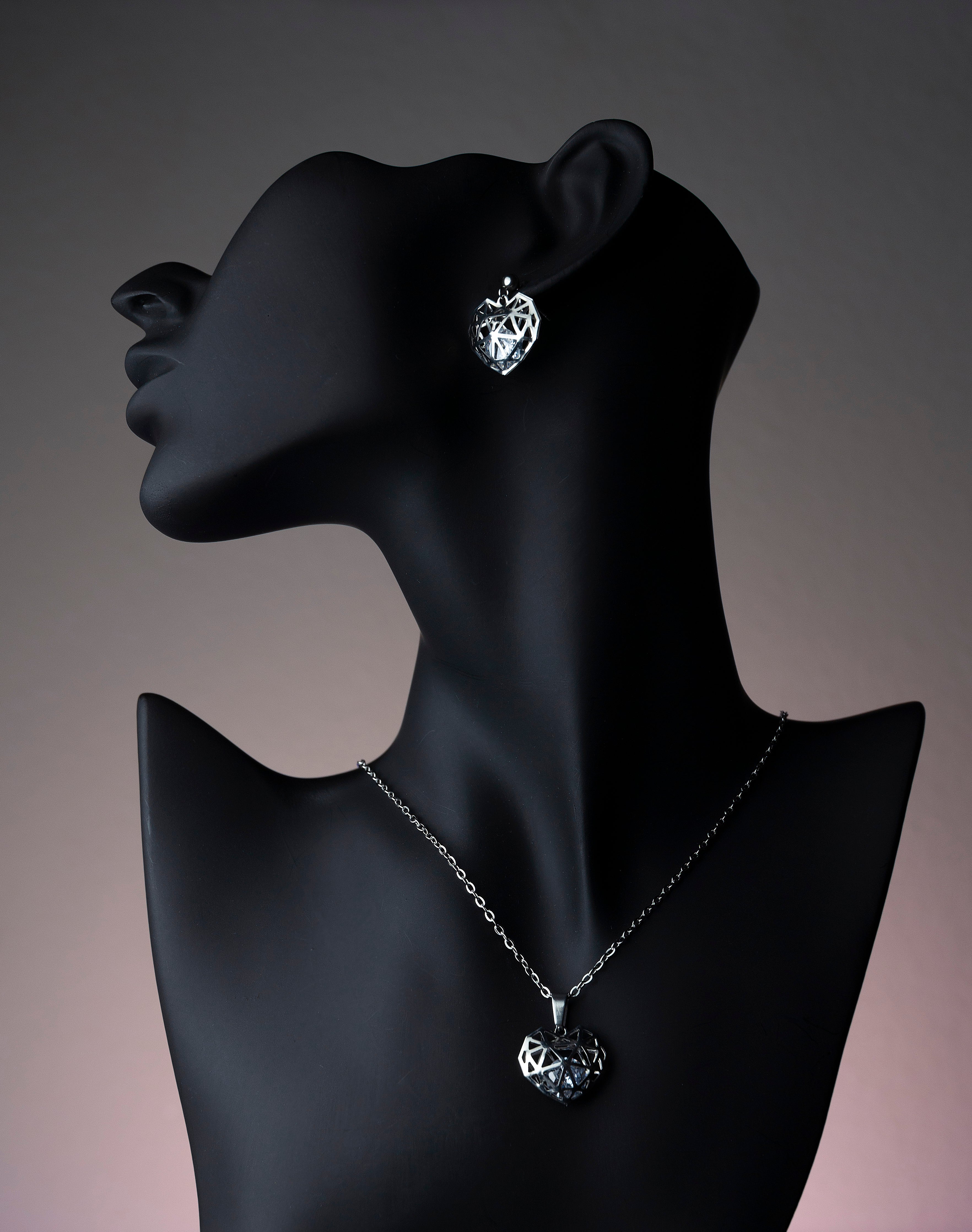 heart-shaped geometric necklace and earrings set