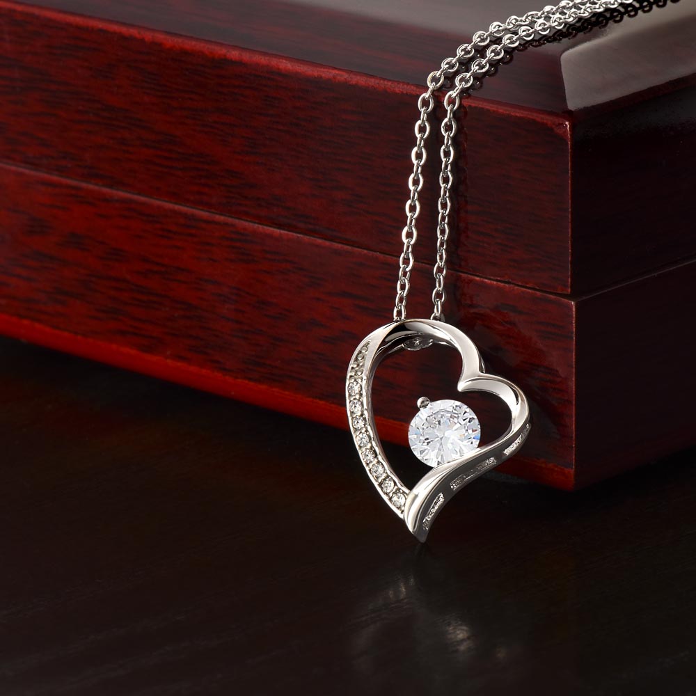 Adjustable Chain Necklace with Crystal Heart